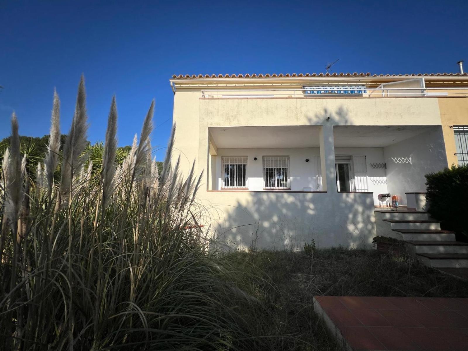 Casa Buckingham 27b Apartment Torroella De Montgri Luaran gambar